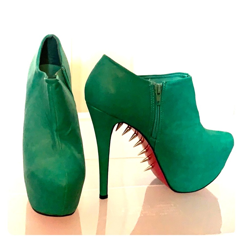 Privileged Stiletto Booties